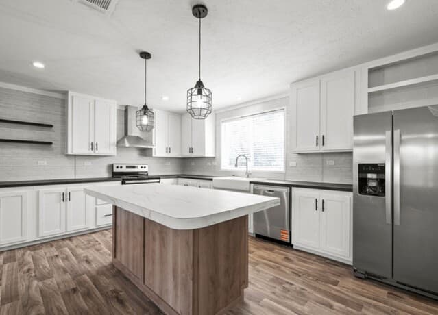 3-bedroom rental at 1144 Turkey Canyon Dr in Spring Branch, TX — photo 2