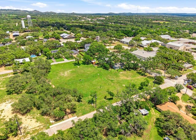rental at LOT 6 11th Street in Blanco, TX — photo 2