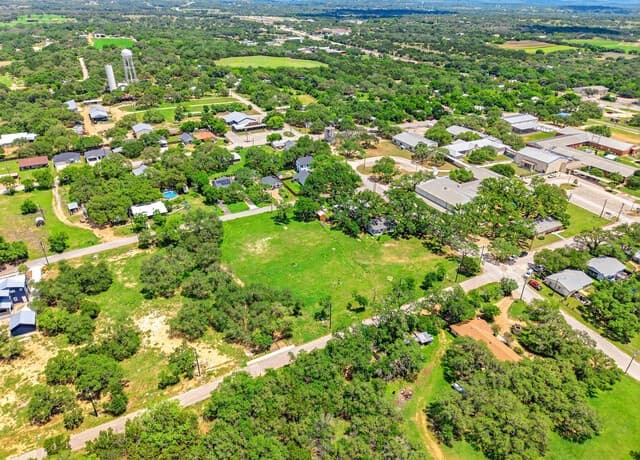 rental at LOT 10 11th Street in Blanco, TX — photo 4