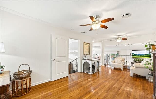 3-bedroom rental at 115 N Conway in San Antonio, TX — photo 5