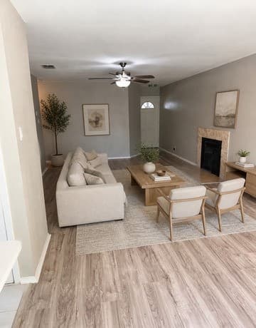 4-bedroom rental at 9426 Valley Bend in San Antonio, TX — photo 2