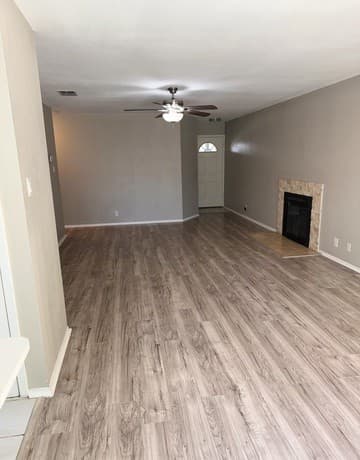 4-bedroom rental at 9426 Valley Bend in San Antonio, TX — photo 3