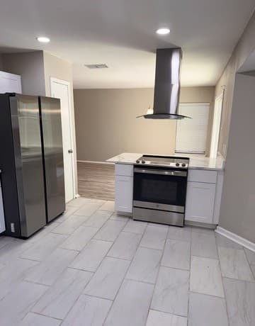 4-bedroom rental at 9426 Valley Bend in San Antonio, TX — photo 5
