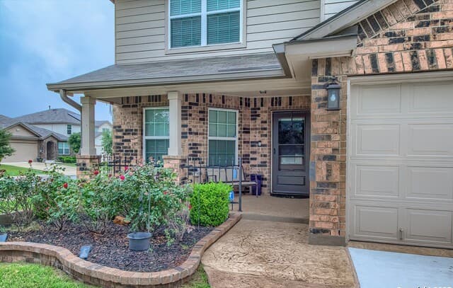 4-bedroom rental at 13408 Drop Seed in San Antonio, TX — photo 4