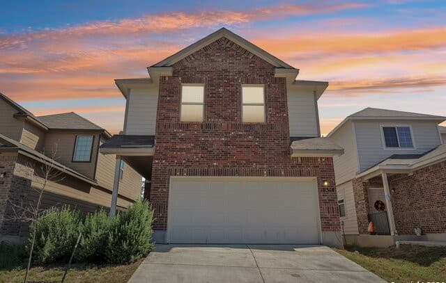 4-bedroom rental at 10514 Green Lake Dr in San Antonio, TX — photo 1