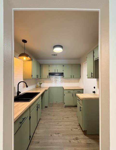 3-bedroom rental at 3600 Stoney Meadow St in San Antonio, TX — photo 4