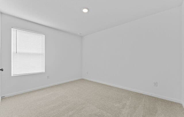 3-bedroom rental at 13015 Chinali Springs in San Antonio, TX — photo 5