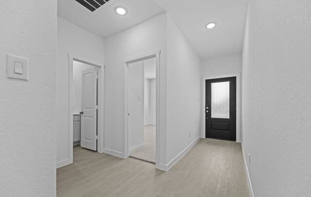 3-bedroom rental at 14953 Taradeau in San Antonio, TX — photo 5