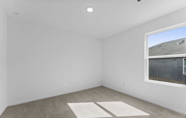 3-bedroom rental at 114 Ellendale Place in Fredericksburg, TX — photo 3