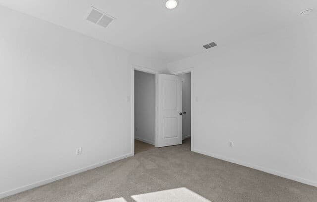 3-bedroom rental at 114 Ellendale Place in Fredericksburg, TX — photo 4