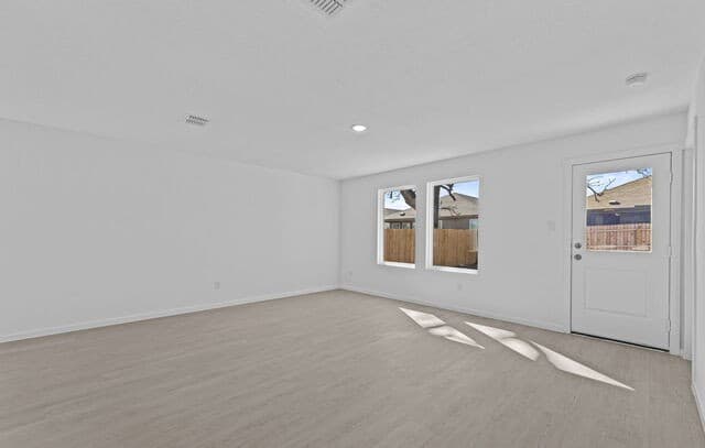 4-bedroom rental at 107 Ellendale Place in Fredericksburg, TX — photo 3
