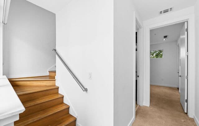 3-bedroom rental at 1120 E Quincy in San Antonio, TX — photo 5
