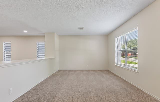 4-bedroom rental at 7050 Mary Todd Dr in San Antonio, TX — photo 3
