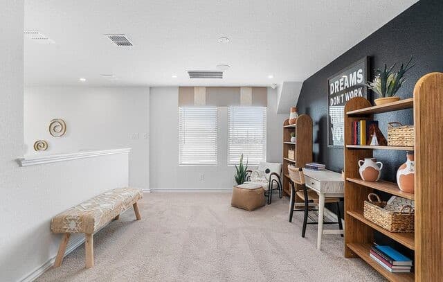 4-bedroom rental at 4954 Don Julio in San Antonio, TX — photo 5