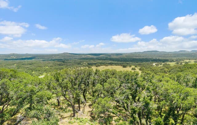 rental at TBD Kendalia Rd in Blanco, TX — photo 2