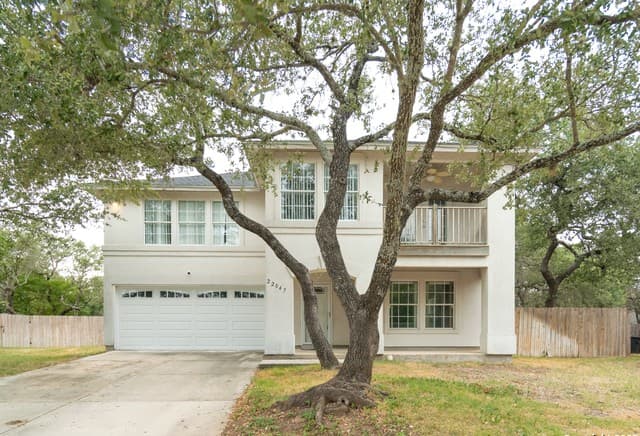 4-bedroom rental at 22047 Kenton Knl in San Antonio, TX — photo 1
