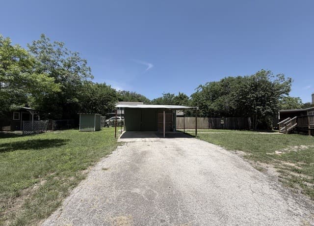 3-bedroom rental at 9303 Red Fish in Boerne, TX — photo 4