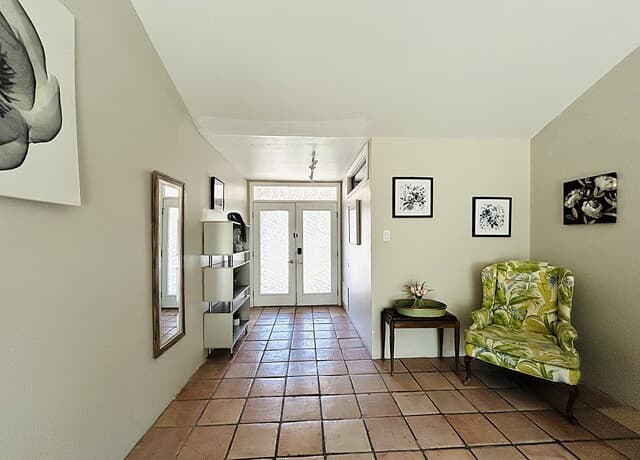 2-bedroom rental at 5714 Woodcraft in San Antonio, TX — photo 5