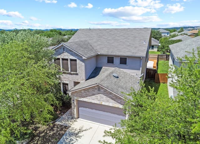 4-bedroom rental at 27207 Rio Pass in Boerne, TX — photo 1