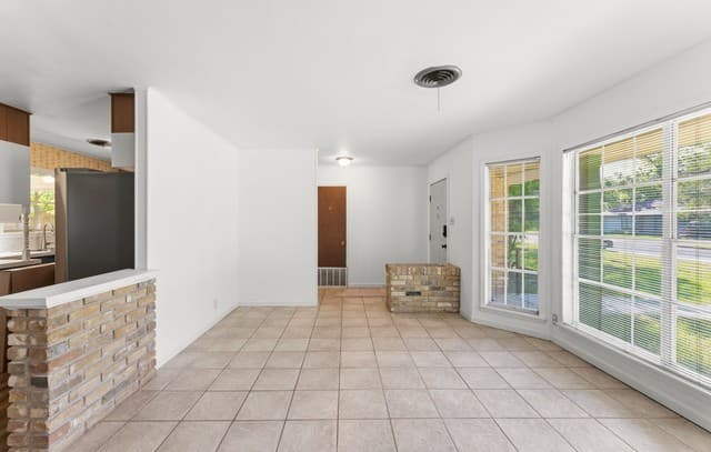 3-bedroom rental at 118 Richter Ave in Boerne, TX — photo 5