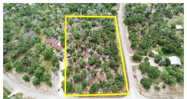 rental at 105 Scenic Oak Dr in Floresville, TX — photo 4