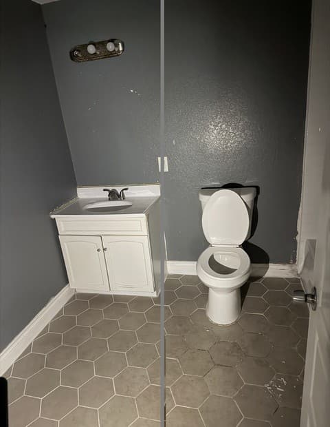 3-bedroom rental at 910 Lamar St in San Antonio, TX — photo 3