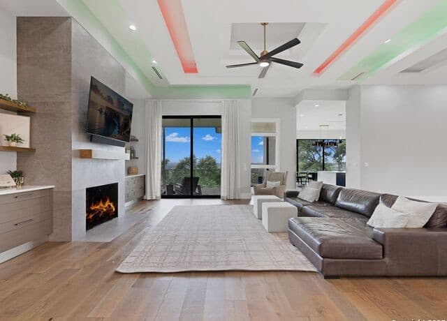 6-bedroom rental at 7 Davenport Lane in San Antonio, TX — photo 5