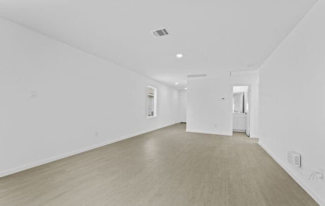 3-bedroom rental at 13112 Hancock Pool in San Antonio, TX — photo 5