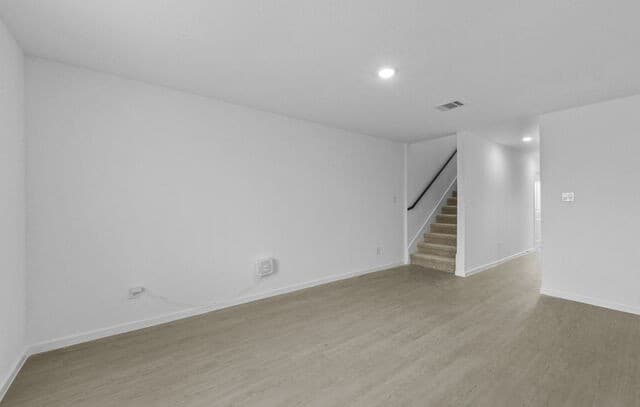 4-bedroom rental at 12903 Kathleen St in St Hedwig, TX — photo 2