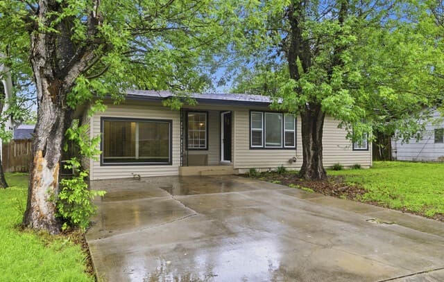 3-bedroom rental at 129 Phil Wilson in Boerne, TX — photo 5