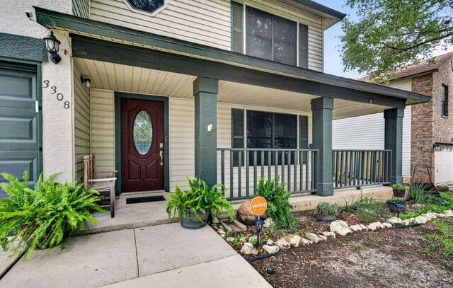 4-bedroom rental at 3308 Baldwin Park in Schertz, TX — photo 2