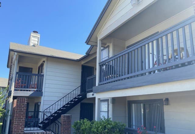 rental at 806 Station in Converse, TX — photo 2