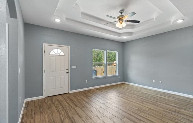 3-bedroom rental at 475 Corliss in San Antonio, TX — photo 5