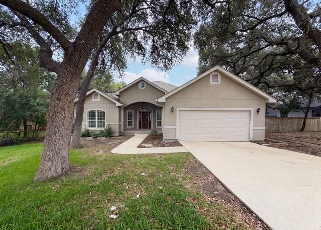 3-bedroom rental at 1114 Slumber Pass in San Antonio, TX — photo 1