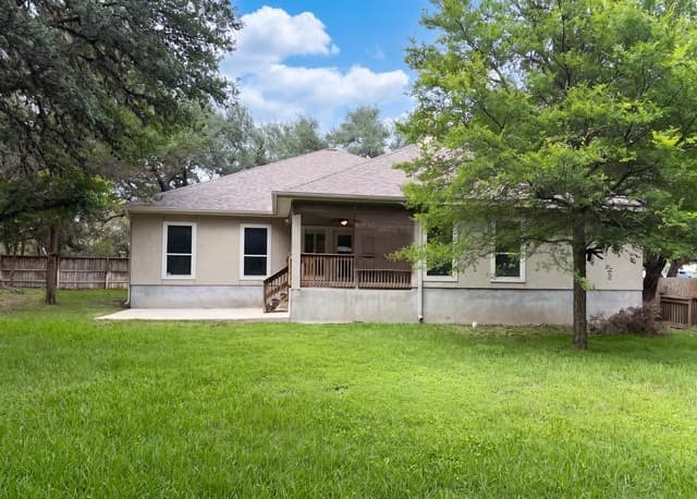 3-bedroom rental at 1114 Slumber Pass in San Antonio, TX — photo 5