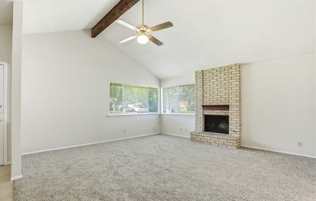 3-bedroom rental at 8818 Ridge Gate St in San Antonio, TX — photo 5