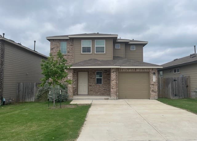 3-bedroom rental at 6615 Whisper Pond in San Antonio, TX — photo 2