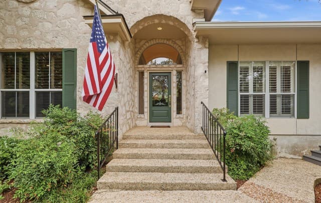 3-bedroom rental at 1418 Rain Song in San Antonio, TX — photo 4
