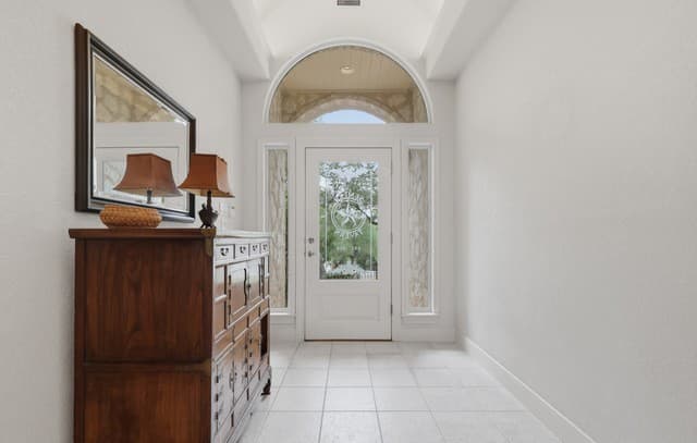 3-bedroom rental at 1418 Rain Song in San Antonio, TX — photo 5