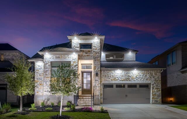 4-bedroom rental at 9735 War Party Trl in San Antonio, TX — photo 2