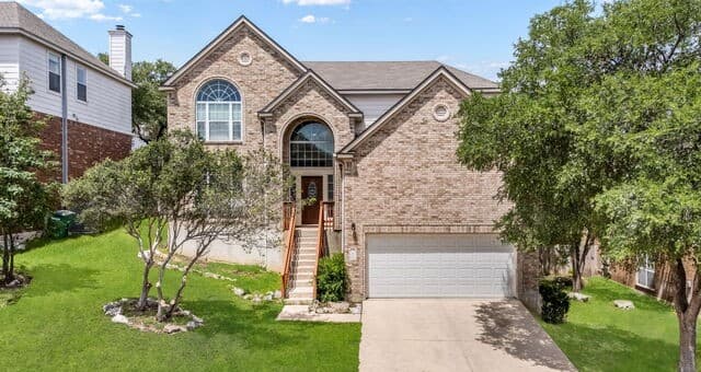4-bedroom rental at 24623 Arrow Cyn in San Antonio, TX — photo 1