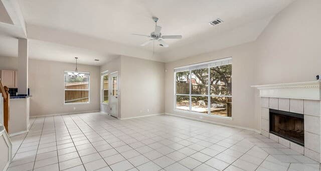 4-bedroom rental at 24623 Arrow Cyn in San Antonio, TX — photo 5