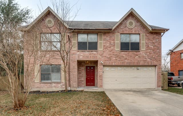 4-bedroom rental at 6903 Beech Trail Dr in San Antonio, TX — photo 1