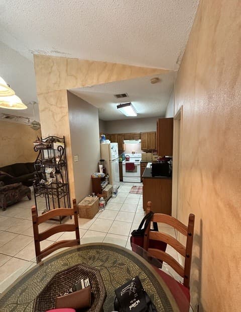 rental at 12206 Stoney Spur in San Antonio, TX — photo 5