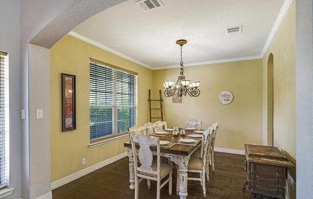 5-bedroom rental at 26335 Marsh Pond in San Antonio, TX — photo 5