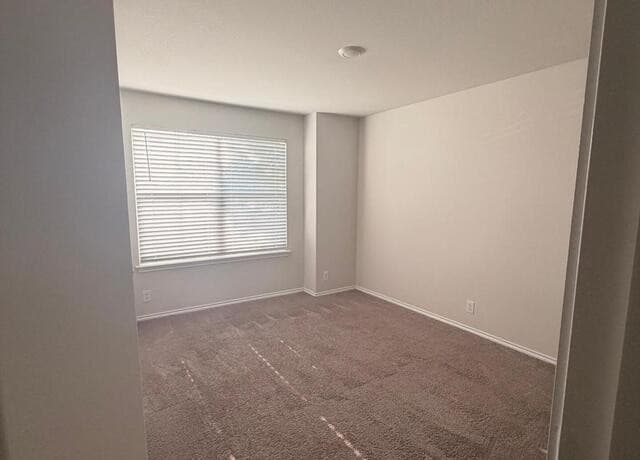 4-bedroom rental at 6404 Tempo Switch in San Antonio, TX — photo 4