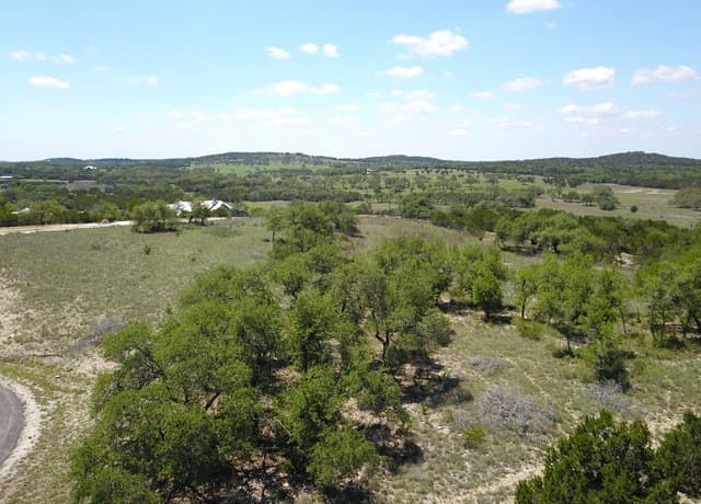 rental at 505 Vista View Pl in Spring Branch, TX — photo 5