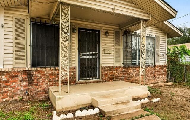 3-bedroom rental at 257 Bank St in San Antonio, TX — photo 4