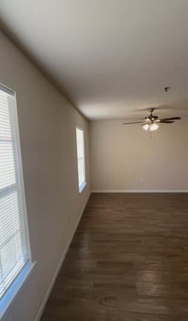 2-bedroom rental at 14838 Lytle Somerset in Lytle, TX — photo 3