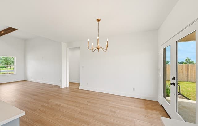 3-bedroom rental at 617 34th Street in Hondo, TX — photo 5